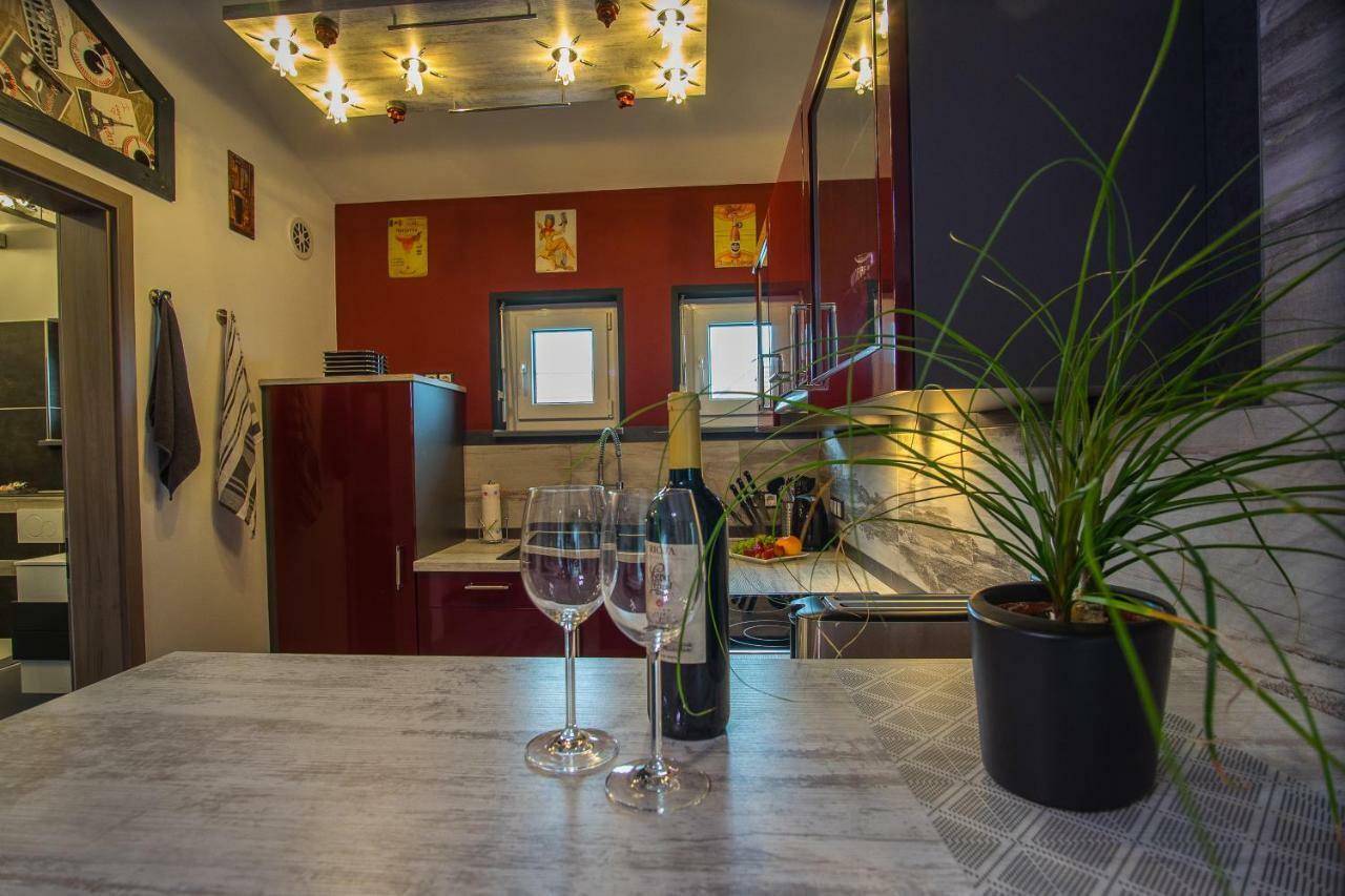Bodensee-Fewo Modernes & Top-Ausgestattetes Appartement Incl Netflix, Fahrradgarage Uhldingen-Mühlhofen Екстериор снимка