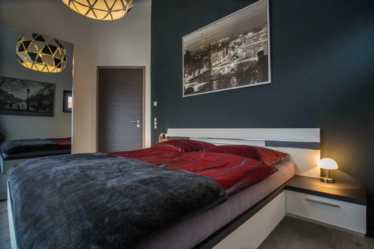 Bodensee-Fewo Modernes & Top-Ausgestattetes Appartement Incl Netflix, Fahrradgarage Uhldingen-Mühlhofen Екстериор снимка