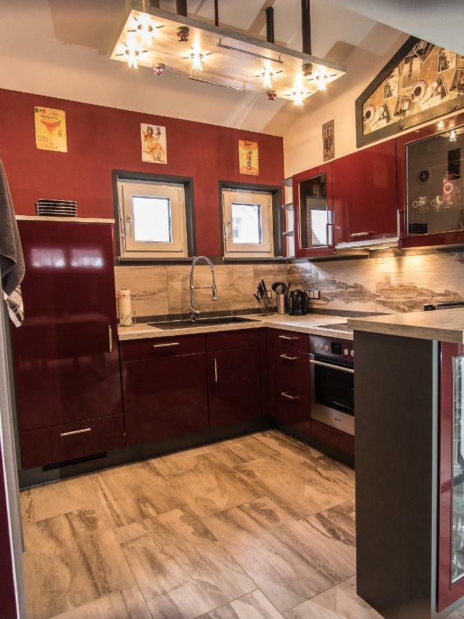 Bodensee-Fewo Modernes & Top-Ausgestattetes Appartement Incl Netflix, Fahrradgarage Uhldingen-Mühlhofen Екстериор снимка